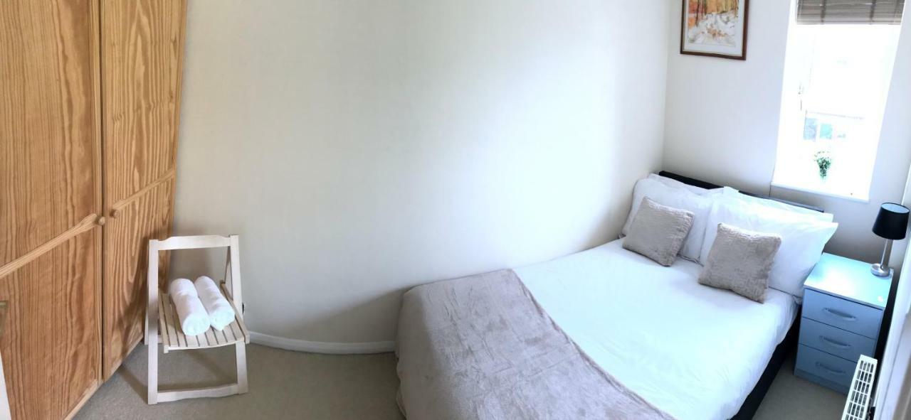 Gunwharf Quays Holiday Homes Portsmouth Exteriör bild