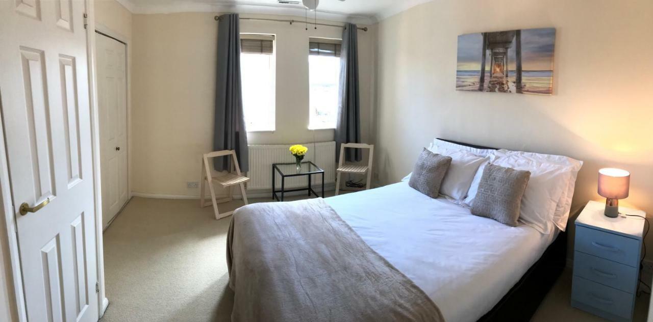 Gunwharf Quays Holiday Homes Portsmouth Exteriör bild