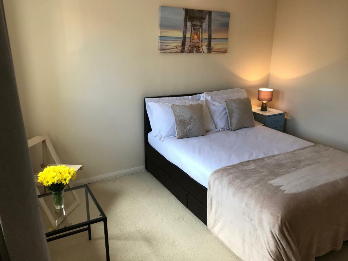 Gunwharf Quays Holiday Homes Portsmouth Exteriör bild